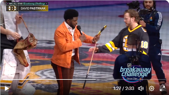 David Pastrnak Uses ReadyGOLF Hockey Stick Putter in NHL Skills Competition