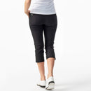 Daily Sports: Women's Magic 30" Capri - Black Clothing