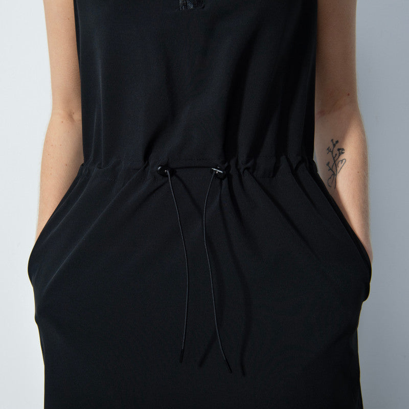 Daily Sports: Women's Kaiya Sleeveless Dress - Black