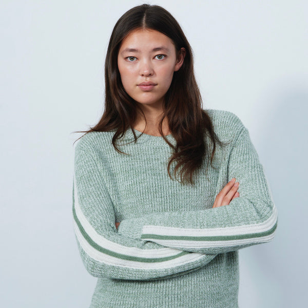 Daily Sports: Women's Twisted Round Neck Pullover Sweater - Seagrass