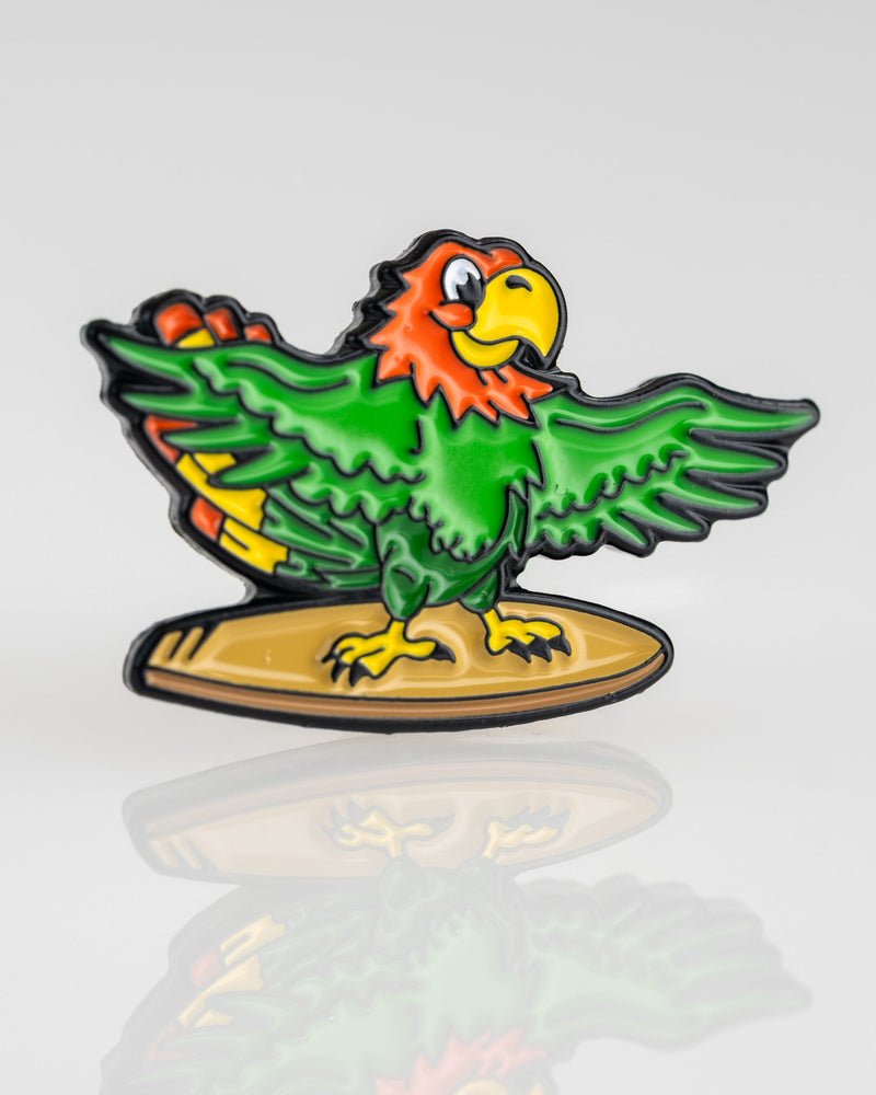 Pins and Aces - Margaritaville - Surfing Parrot Ball Marker