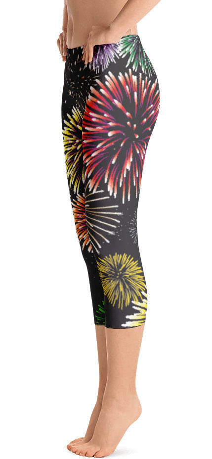 ReadyGOLF: Fireworks Women's Capri Leggings - Size Small - SALE