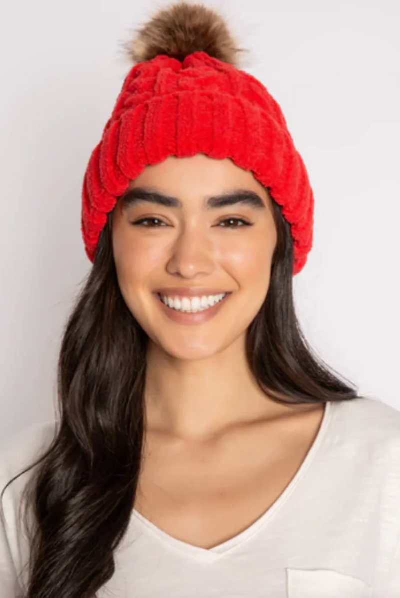 Dolly Mama: Ladies Scarlet Festive Beanie