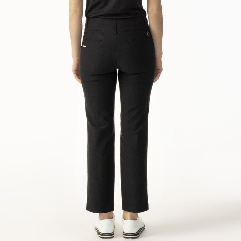 Daily Sports: Women's Magic Straight Ankle Pants - Black