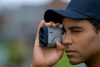 Nikon: Golf Range Finder - COOLSHOT 20i GIII Golf