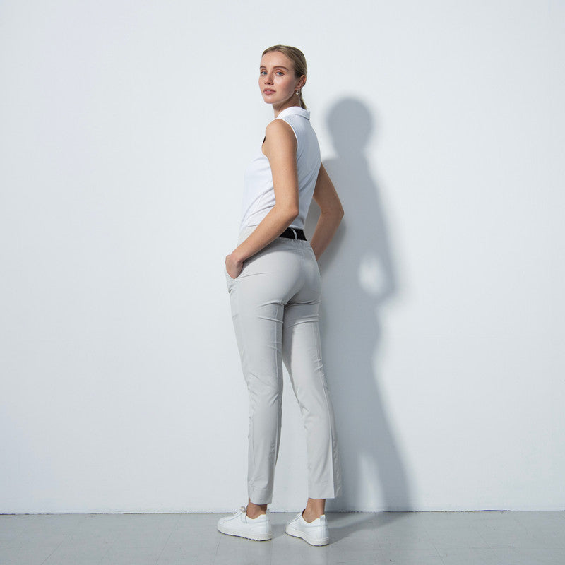 Daily Sport: Women's Beyond Ankle Pants - Pearl Gray