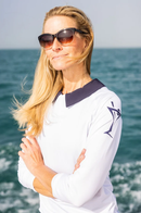 Golftini: Women's Martini Hoodie - White/Navy