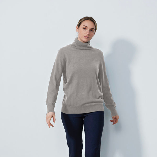 Daily Sports: Women's Boston Roll Neck Sweater - Straw