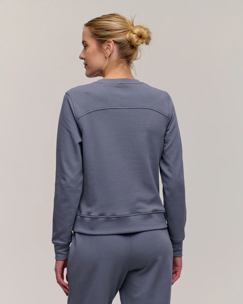 Zero Restriction: Women's Julia Crew Sweatshirt