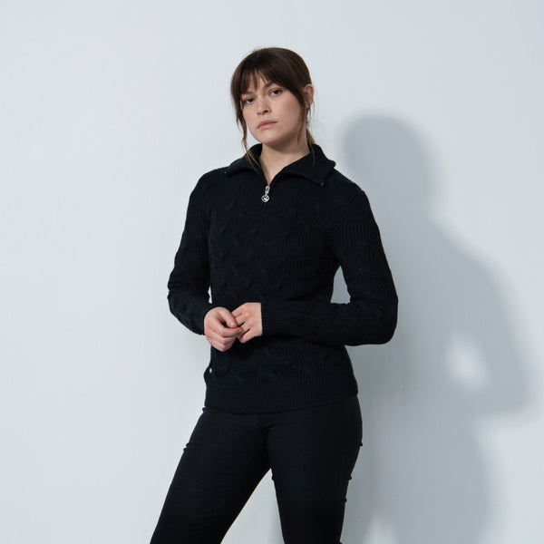 Daily Sports: Women's Ermont Pullover - Black