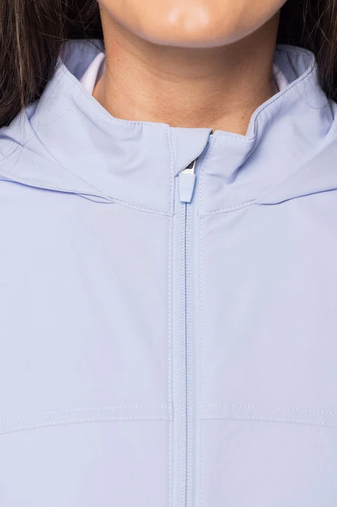 Golftini: Women's Be An Athlete Hooded Jacket - Seersucker Blue