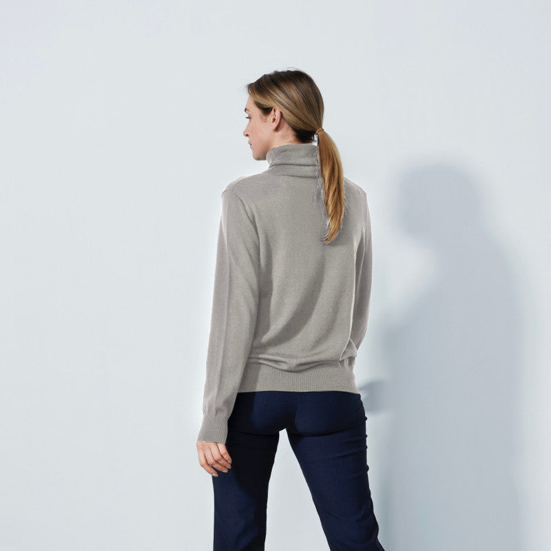 Daily Sports: Women's Boston Roll Neck Sweater - Straw