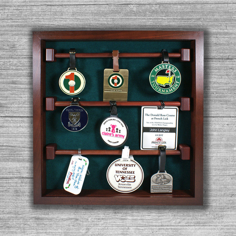 Eureka Golf: Collectible Bag Tag Display - 40 Bag Tag Collection