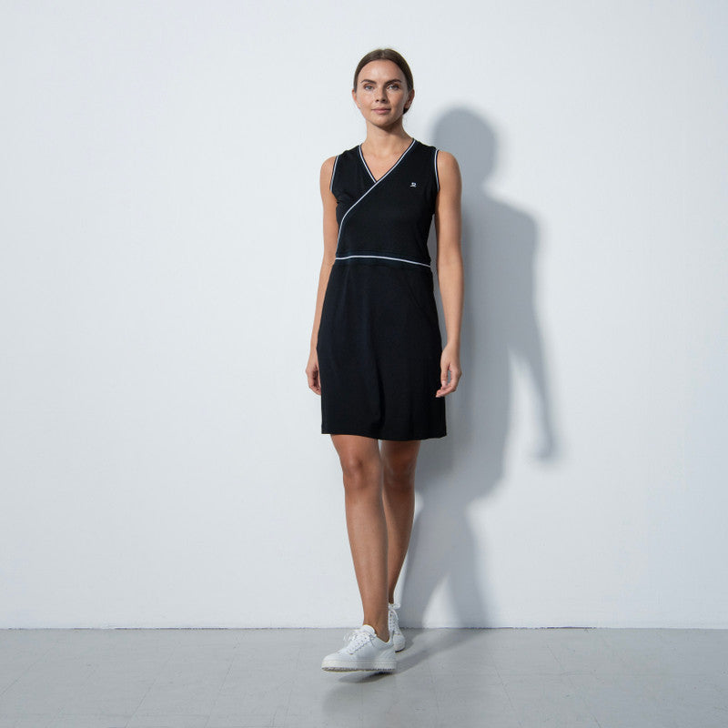 Daily Sports: Women's Paris Sleeveless Dress - Black
