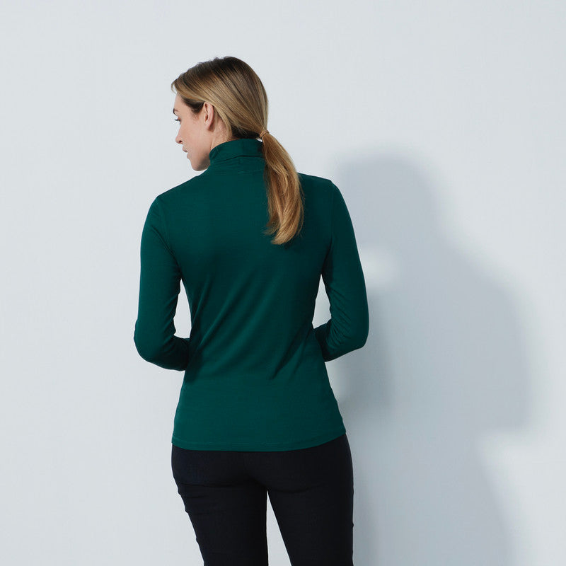 Daily Sports: Women's Ancona Long Sleeve Turtle Neck Top - Nori Green