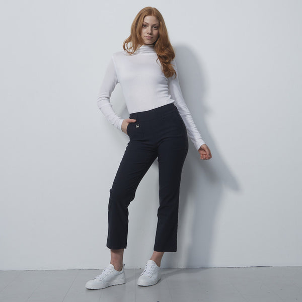 Daily Sports: Women's Magic Straight Ankle Pants - Navy