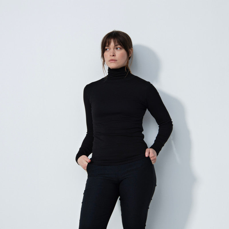 Daily Sports: Women's Ancona Long Sleeve Turtle Neck Top - Black