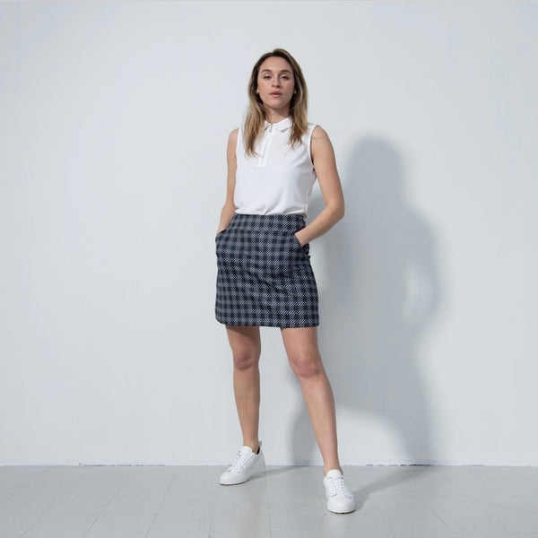 Daily Sports: Women's Barrie Printed Check Skort 18"