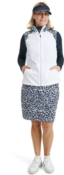 Abacus Sports Wear: Women's Stretch Wind Golf Vest - Hills Clothing