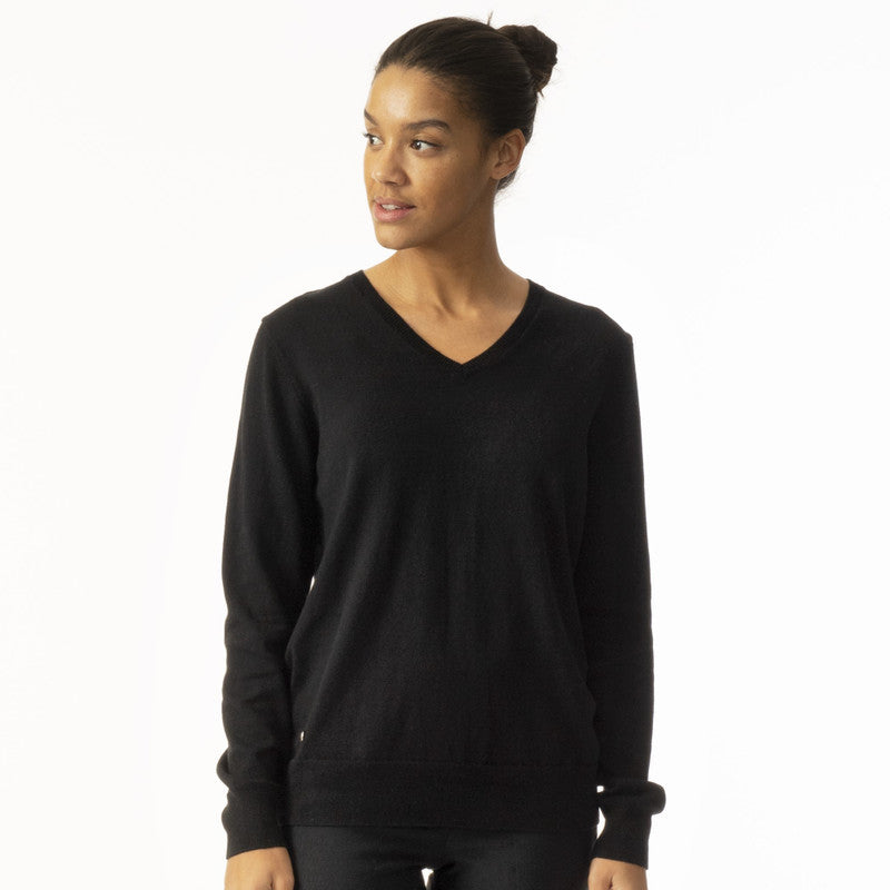 Daily Sports: Women's Tea Pullover - Black